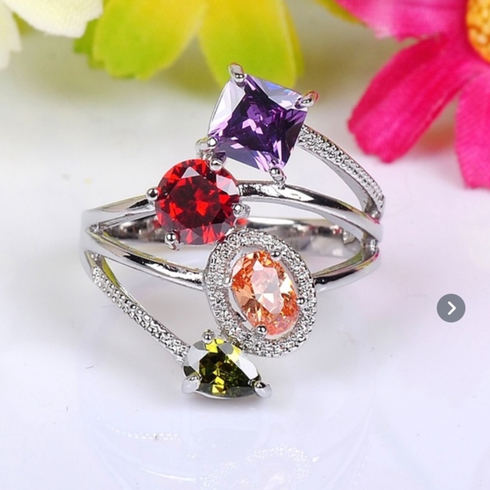 NEW | Geometric Crystal Ring